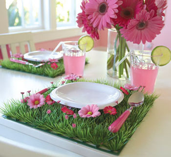 pink tablescape