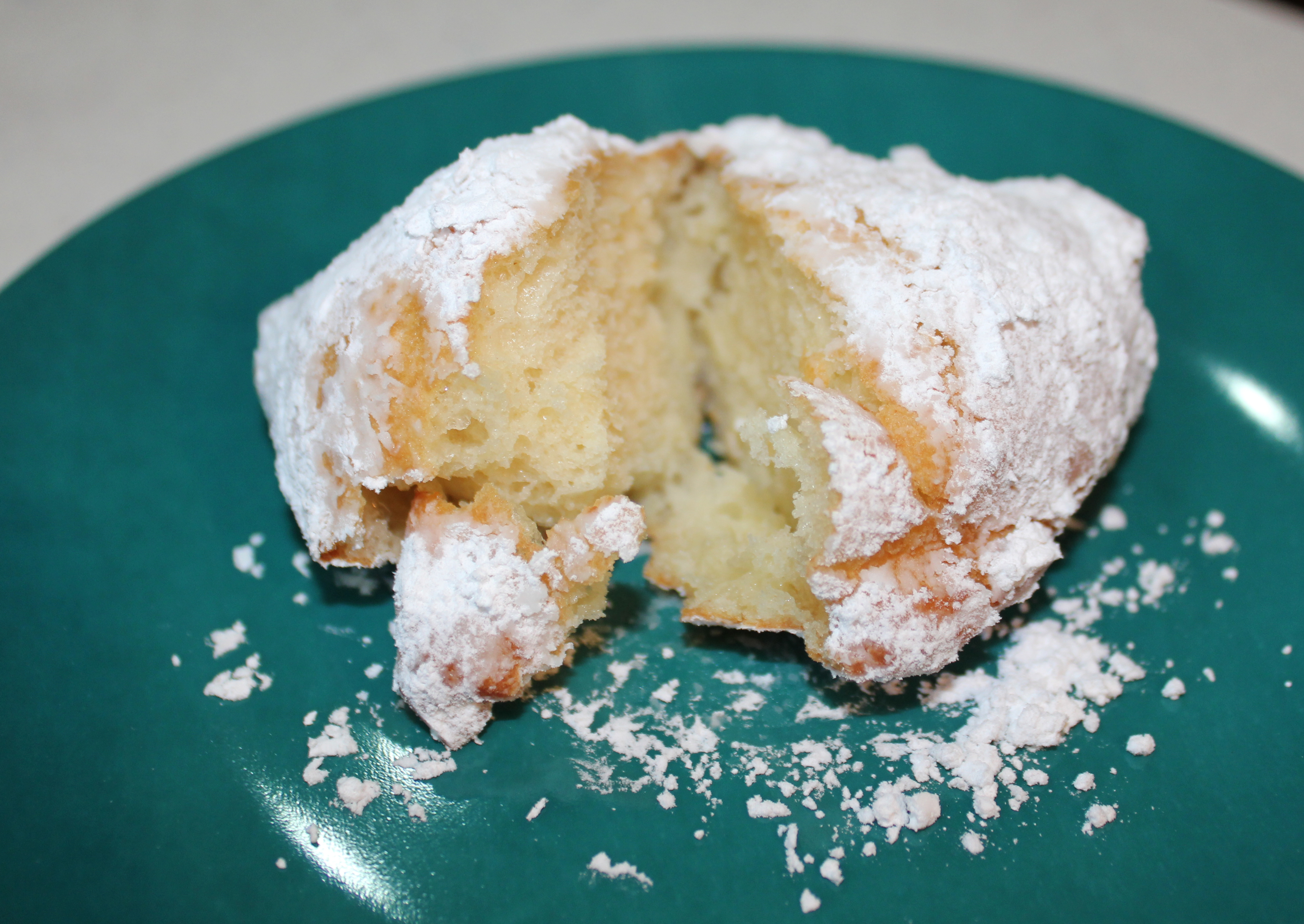 Zeppole plated